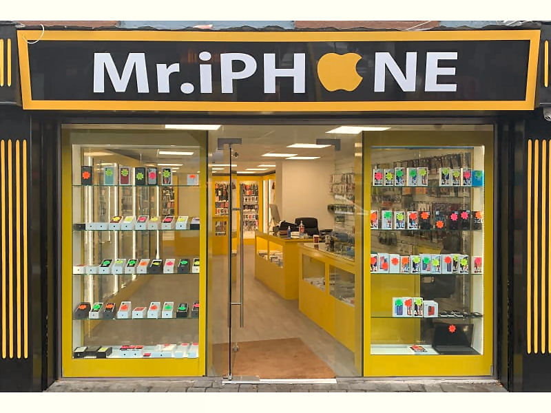 Mr. iPhone, Swords, Co. Dublin